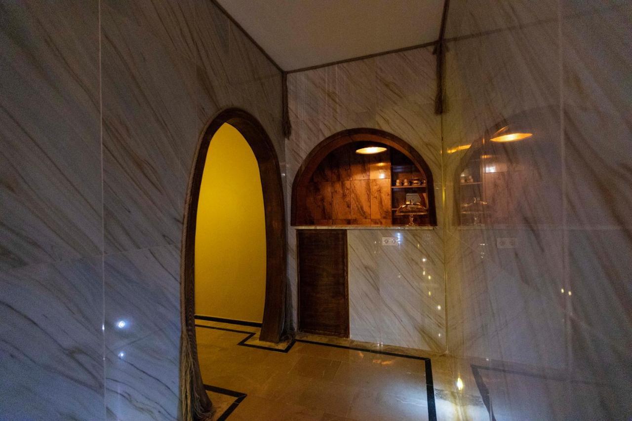 World Point Hotel Besyol Istanbul Exterior photo